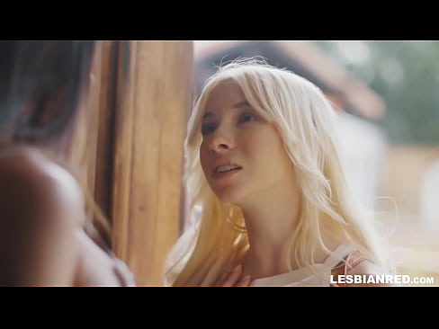 ❤️ Gadis pulang beberapa bulan kemudian dan akhirnya memakan vagina ibu tirinya Porn keras di id.dickies-shop.ru