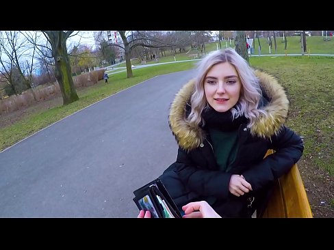 ❤️ Menelan air mani panas orang asing demi uang - blowjob di taman oleh Eva Elfie Porn keras di id.dickies-shop.ru